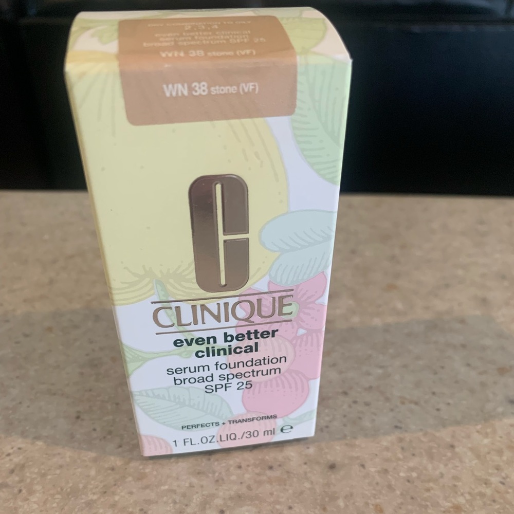 Clinique even better clinical serum foundation